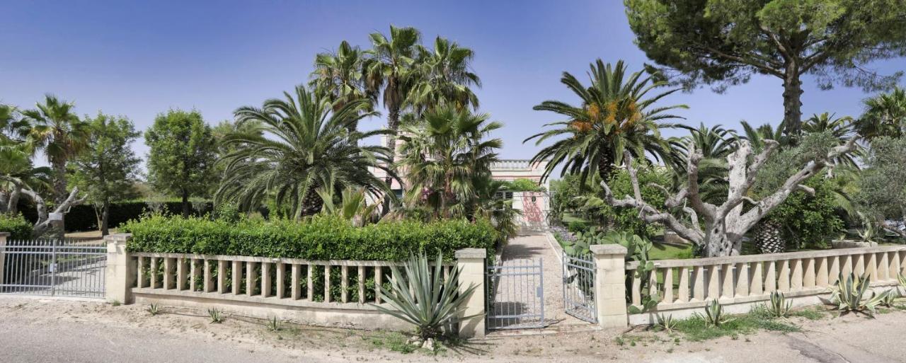 Villa Sirgole Rosa With Pool, Galatina Кутрофьяно Экстерьер фото