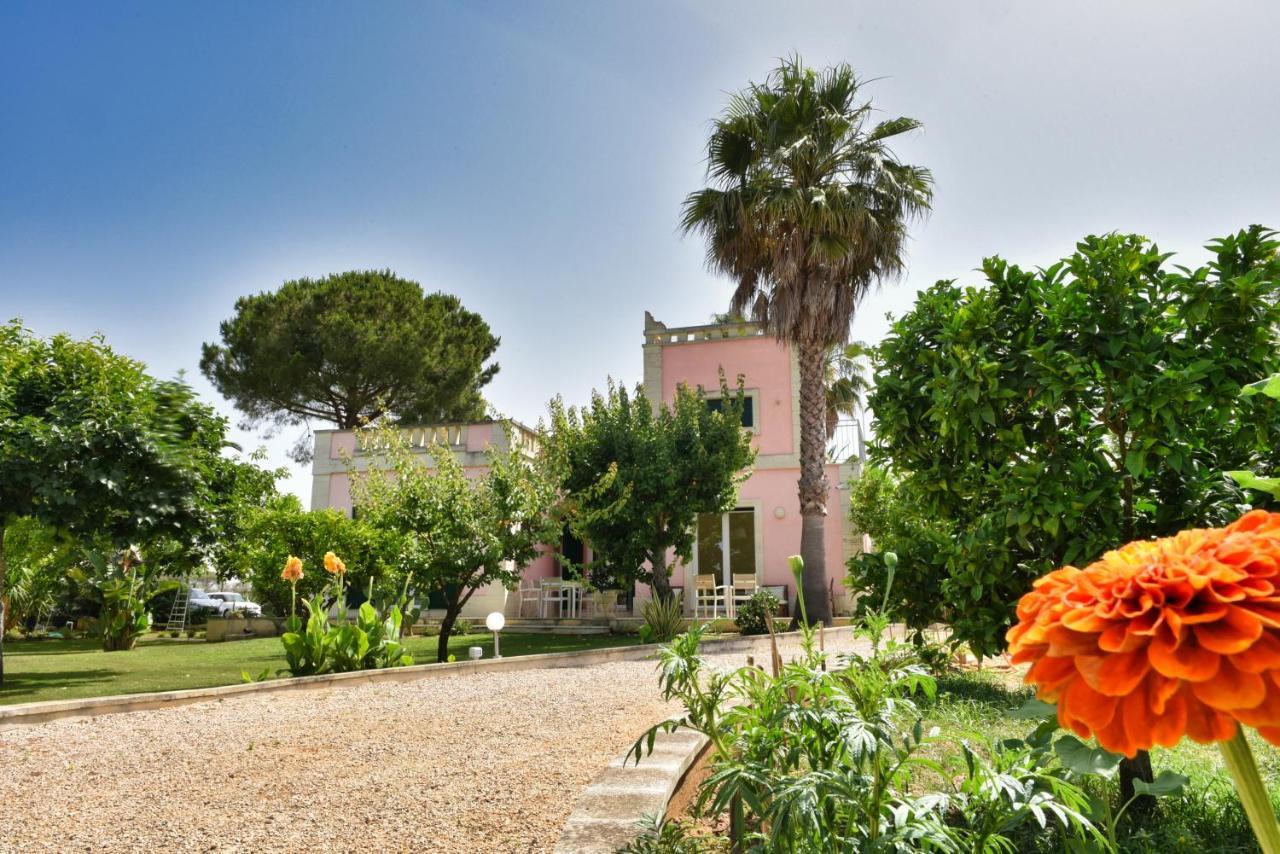 Villa Sirgole Rosa With Pool, Galatina Кутрофьяно Экстерьер фото