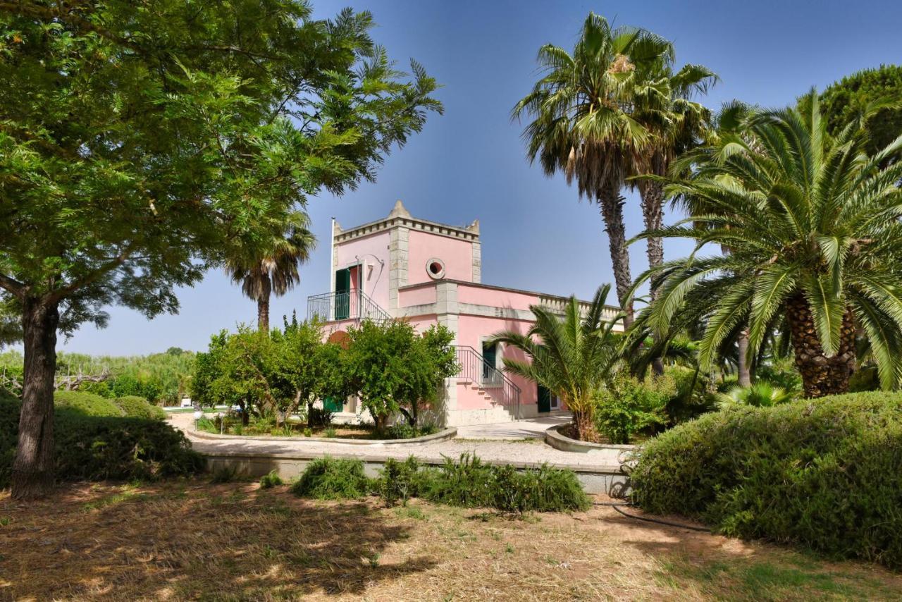 Villa Sirgole Rosa With Pool, Galatina Кутрофьяно Экстерьер фото